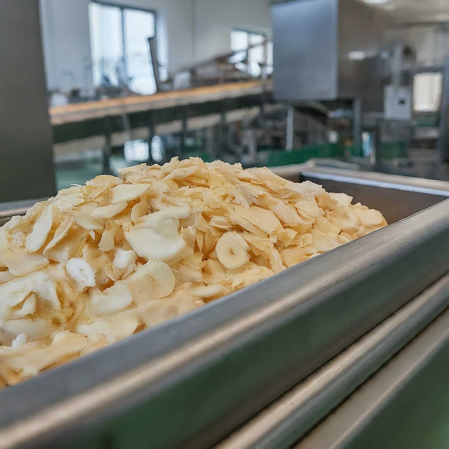 Dehydrated Garlic Cloves